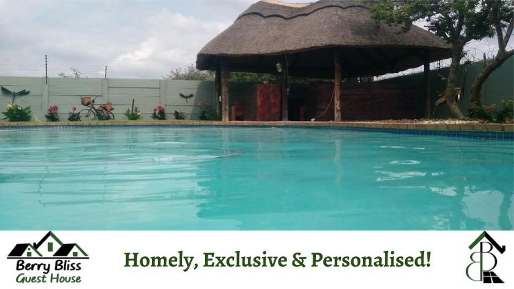 Berry Bliss Guest House Gaborone Exterior foto